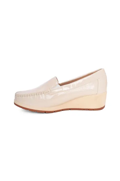 01-4230 Wedge Moccasin