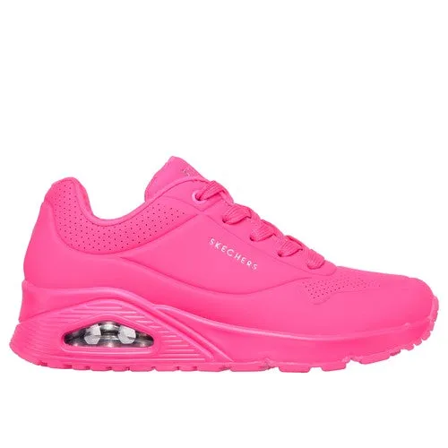 73667 Uno Night Shades Skecher Wmns