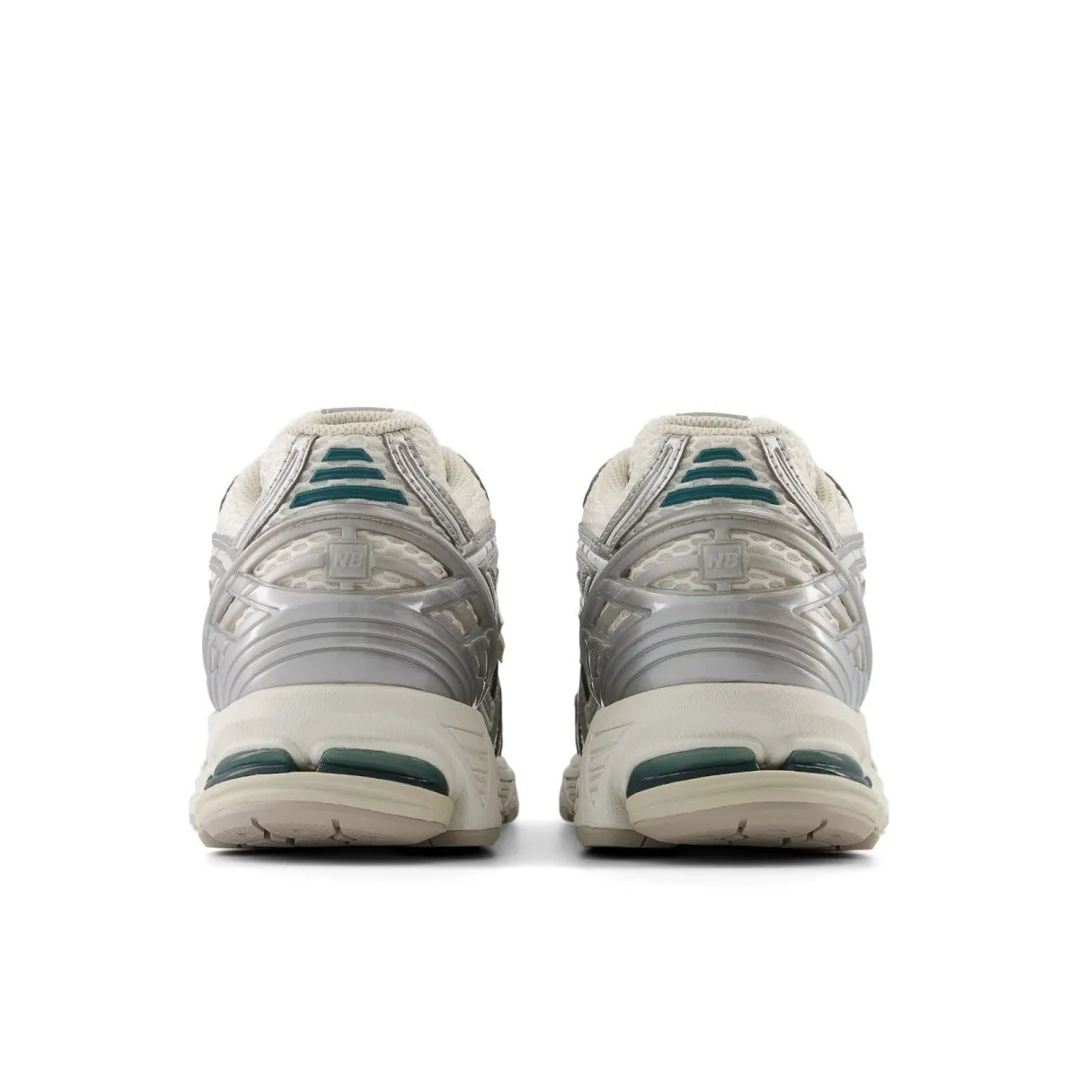 New Balance M1906REE Silver Metallic sneakers